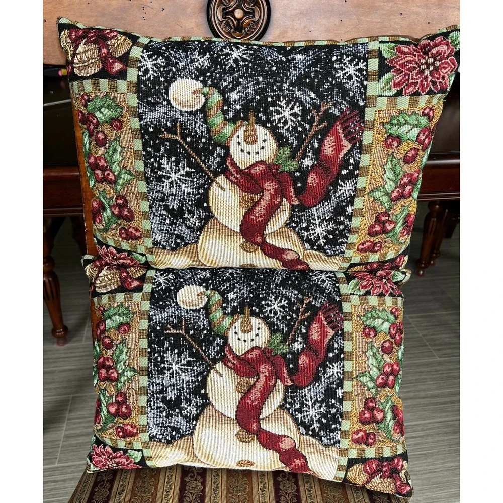 Tapestry Throw Lumbar Pillows Snowman Christmas Holly Poinsettia Bells‎ Set Of 2